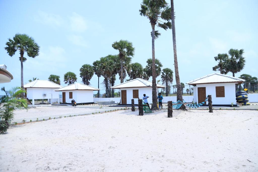 Colombo and Beach Escape